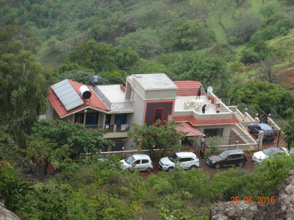 Malhar Bungalow Panchgani Exterior photo